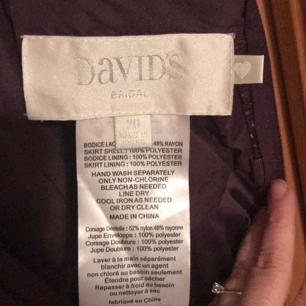 Dress - Picture 3 of 3